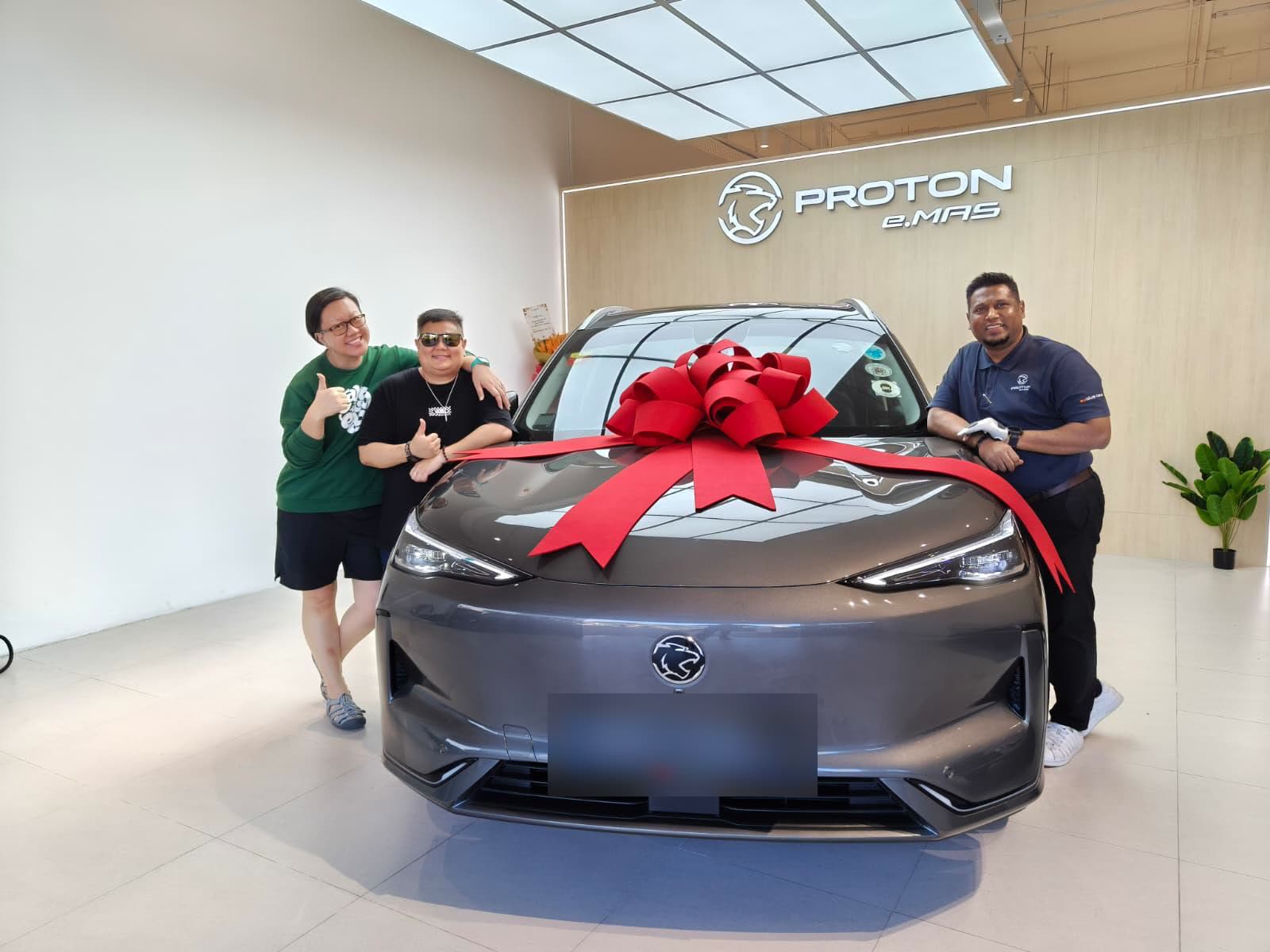 Proton e.MAS delivery